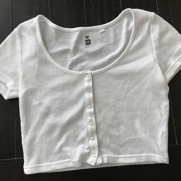White Top - Picture 1 of 1